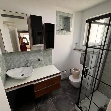 Hanci Evleri Apartment Karabag